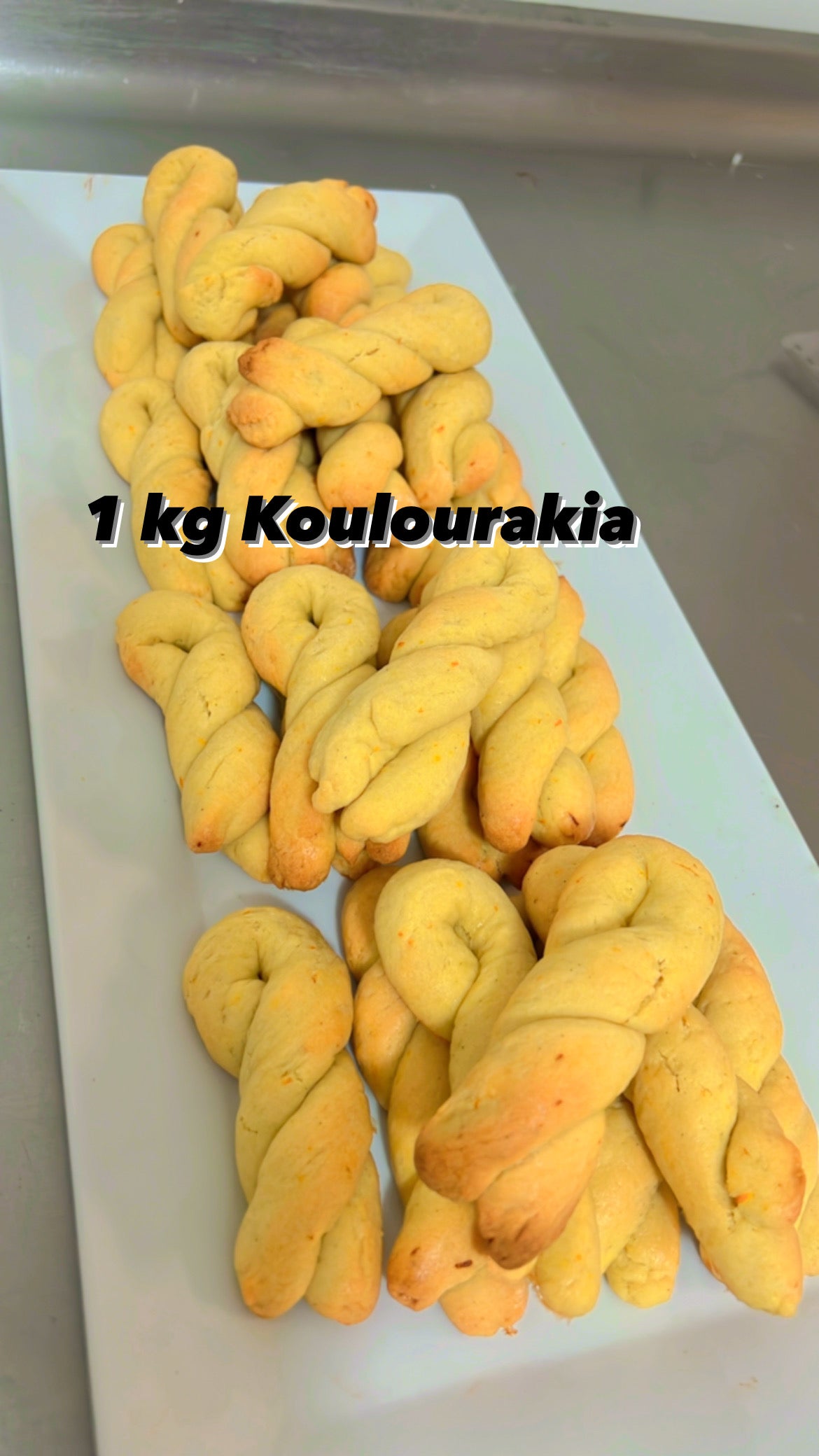 Koulourakia with orange